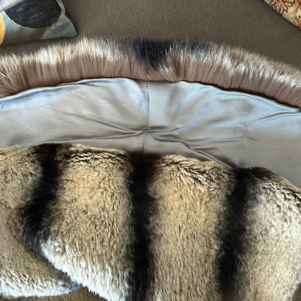 Fur coat - Picture 13 of 14